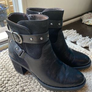 Black leather & suede Botn booties
